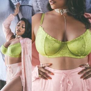 Savage X Fenty Rihanna NWT Heavenly Satin unlined balconette bra lime green 38H